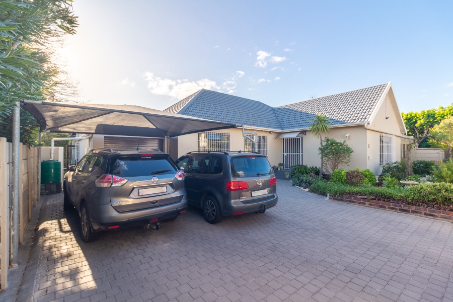 3 Bedroom Property for Sale in Pinelands Western Cape
